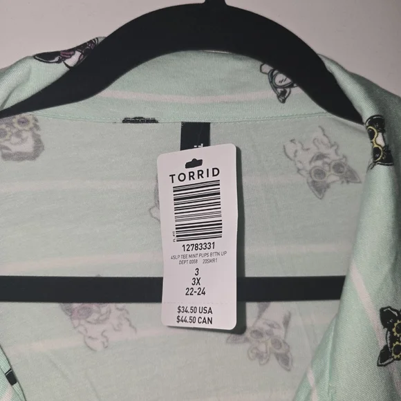 Torrid Mint Green Top And Bottom Set with Dog Pattern - Picture 4 of 6